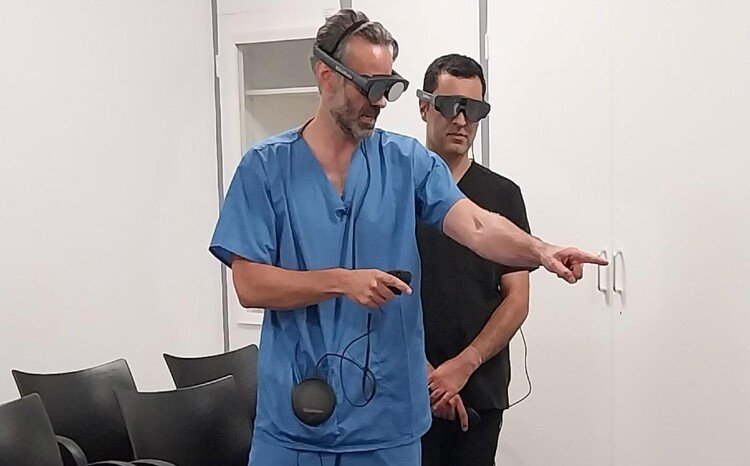 Clinicians use mixed reality at Imperial College Healthcare NHS Trust